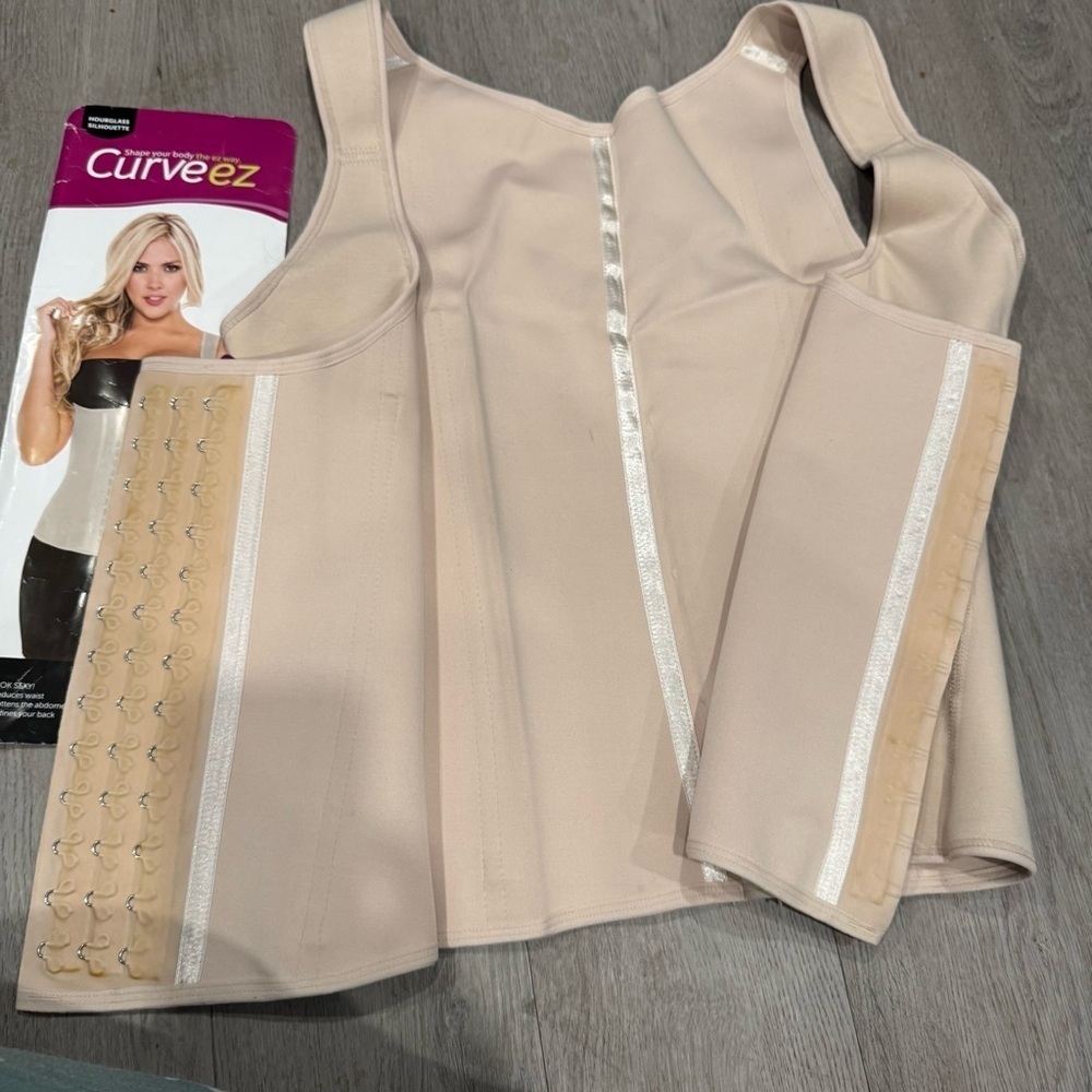 Curveez Women's 4XL Beige Shapewear Cami Top 100% Latex NWT - Picture 3 of 5